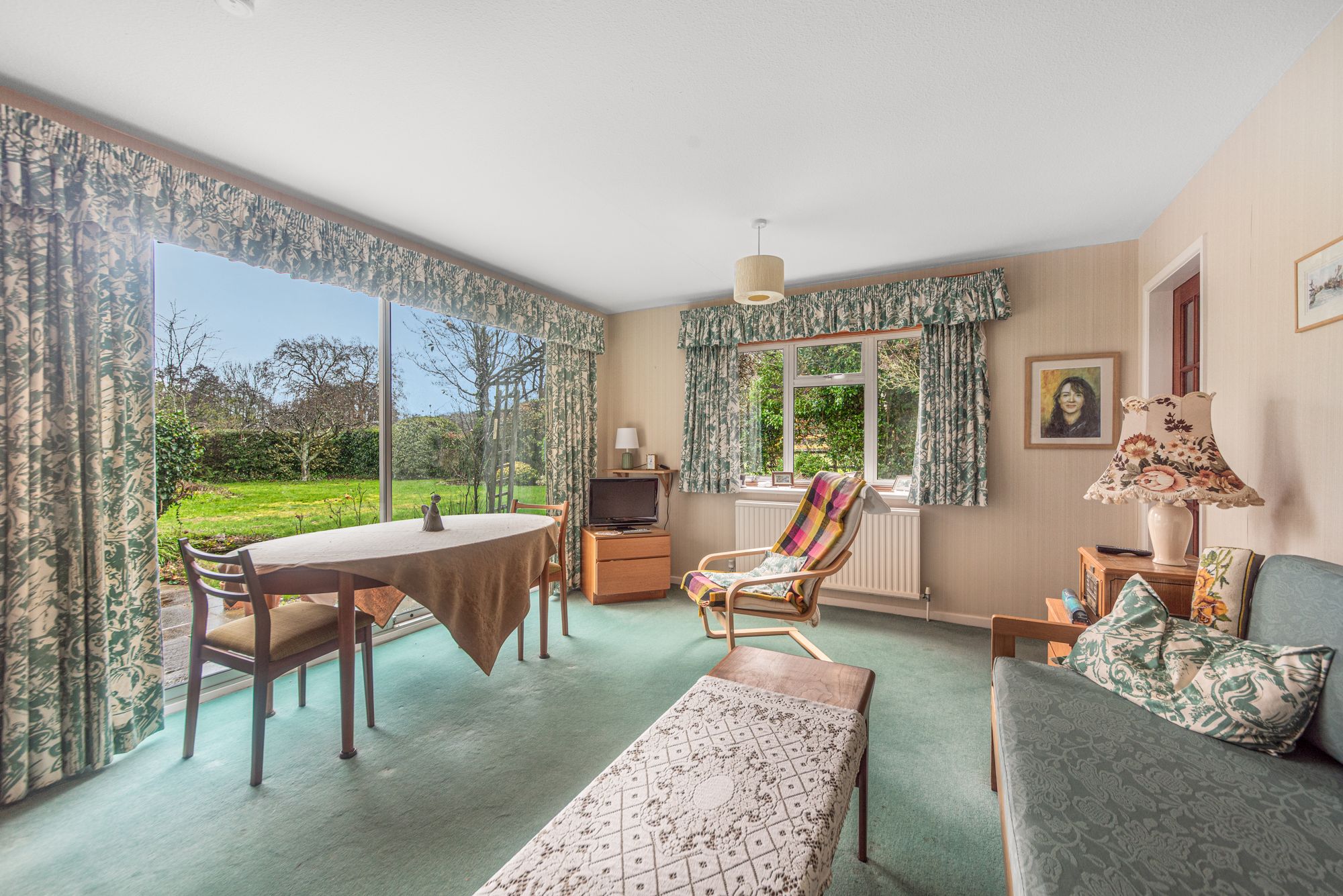 4 bed detached house for sale in Parkwood, Pershore 6