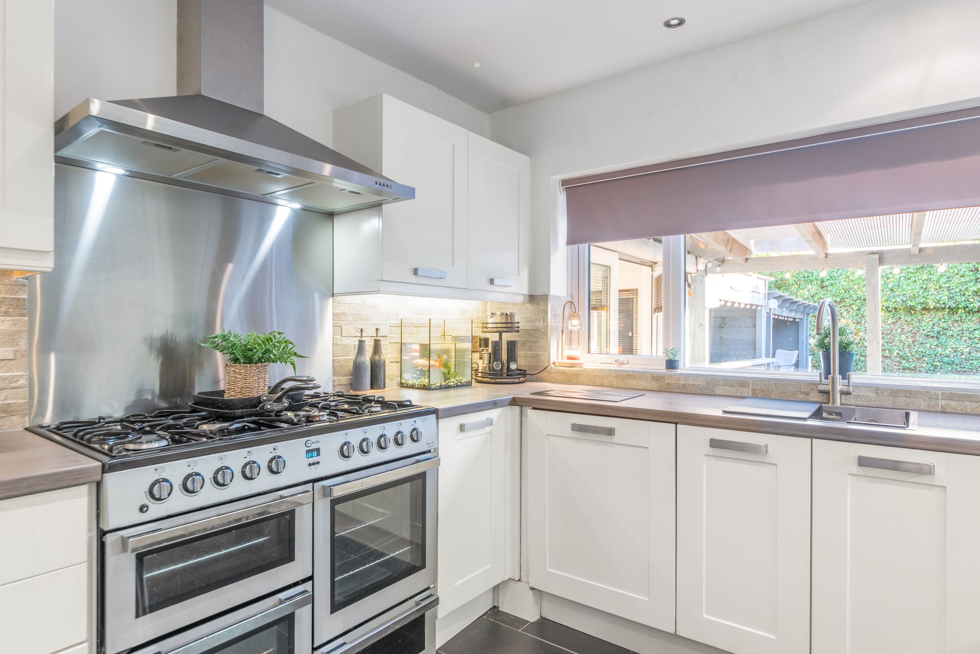 3 bed link detached house for sale in Keepers Close, Pershore  - Property Image 4