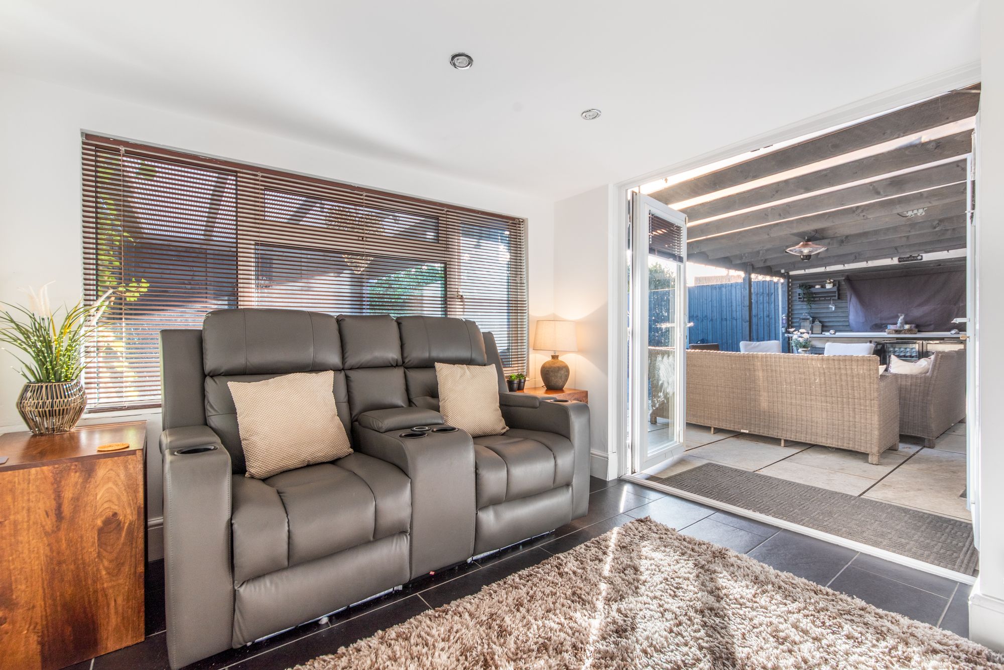 3 bed link detached house for sale in Keepers Close, Pershore 12