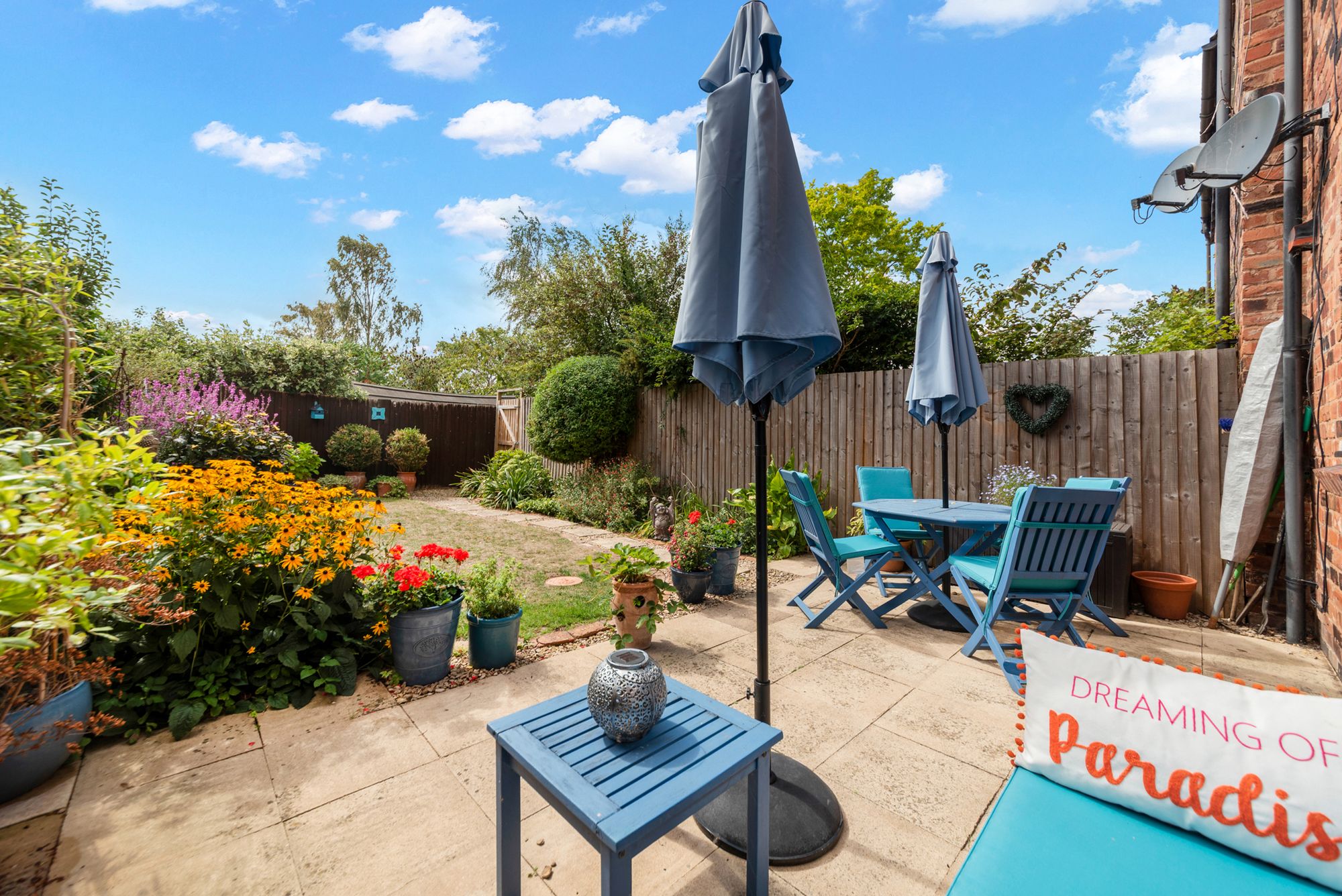 3 bed mid-terraced house for sale in Coach Drive, Pershore 13