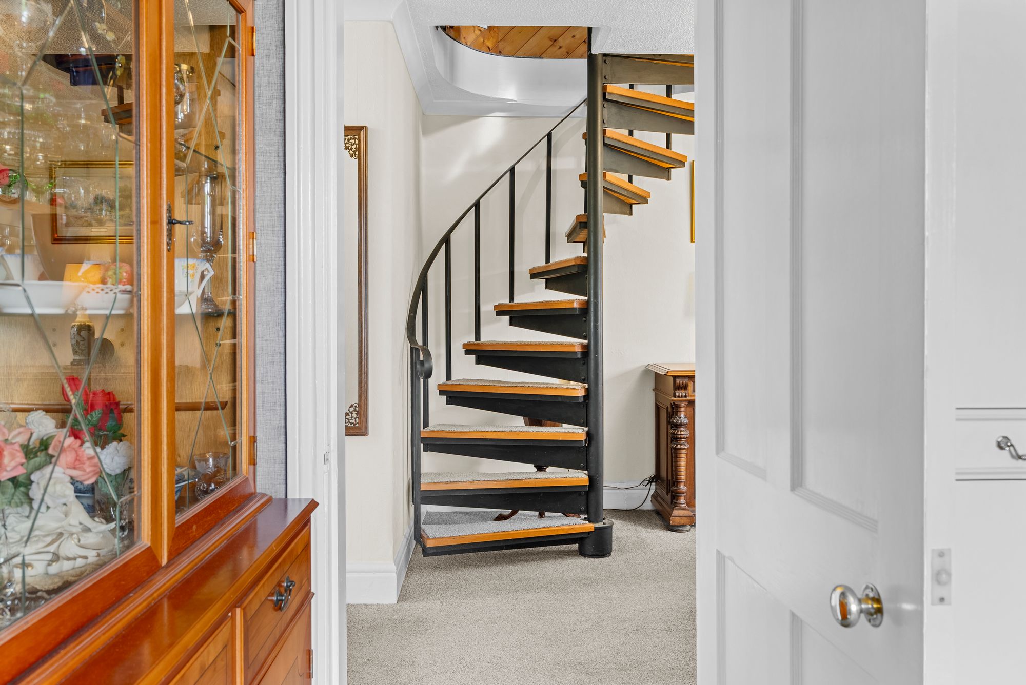 3 bed detached house for sale in Evesham Road, Pershore 6