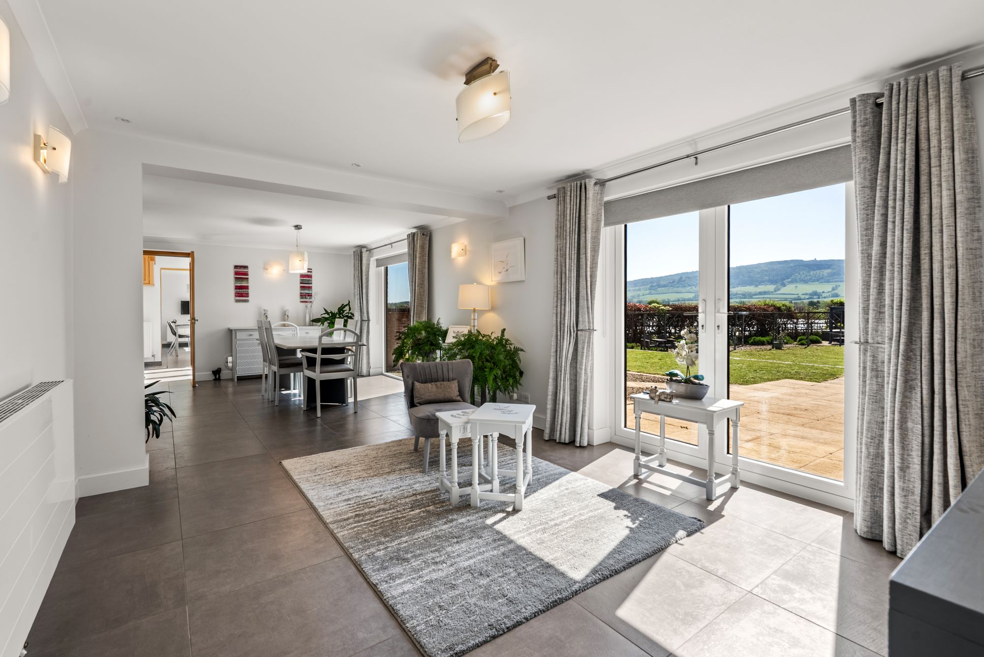 5 bed detached house for sale in Lower End, Pershore 9