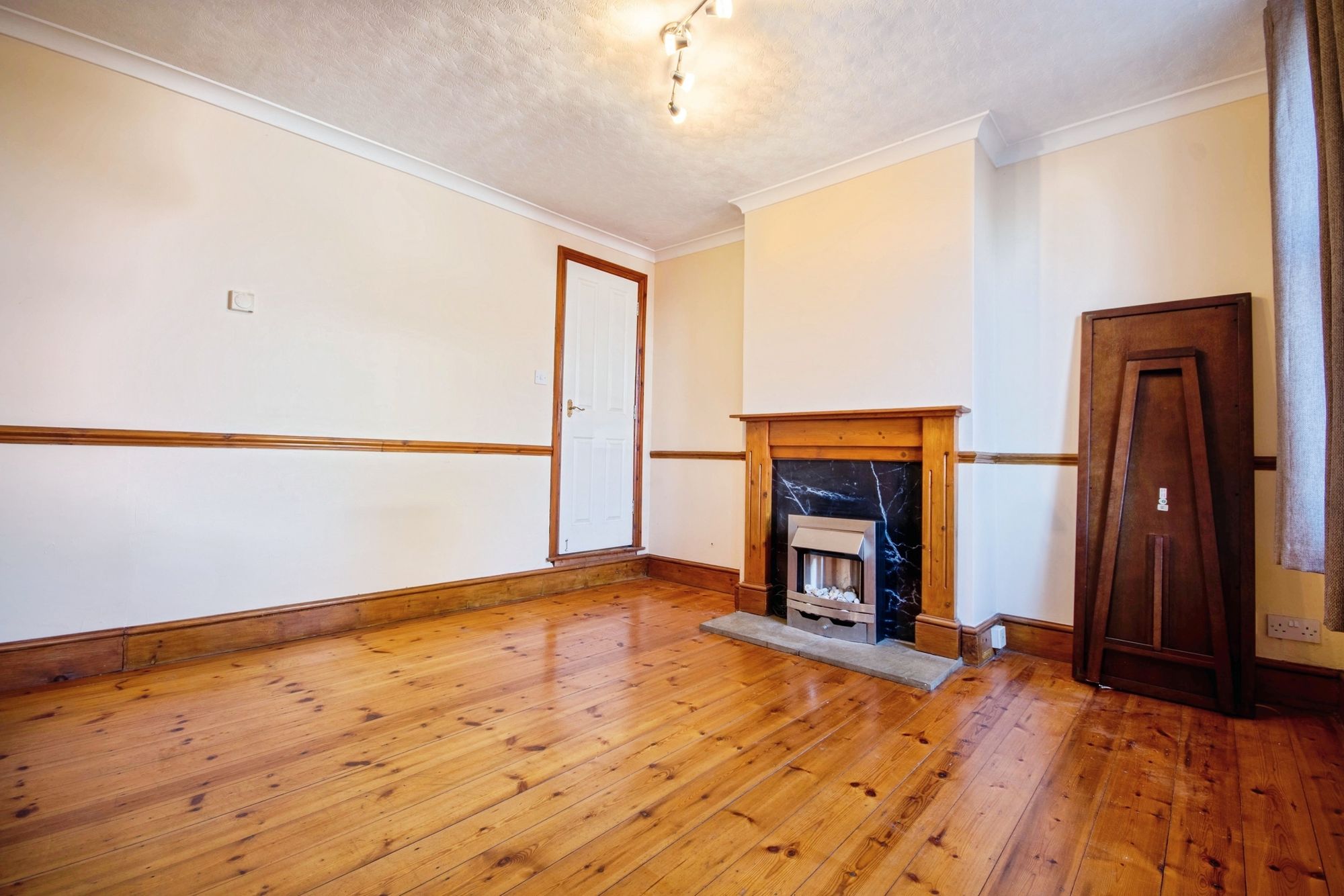 3 bed terraced house for sale in Bath Road, Worcester  - Property Image 4