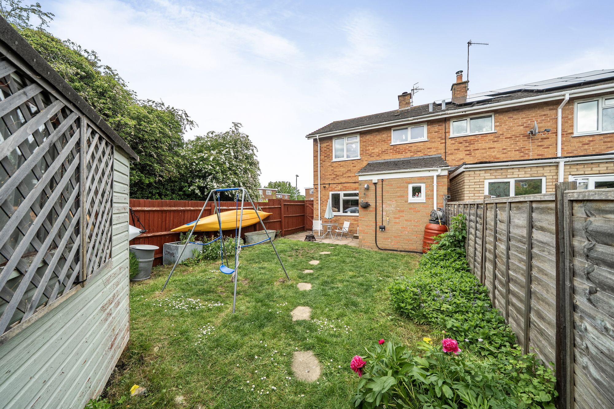 3 bed end of terrace house for sale in Fountain Gardens, Evesham 14