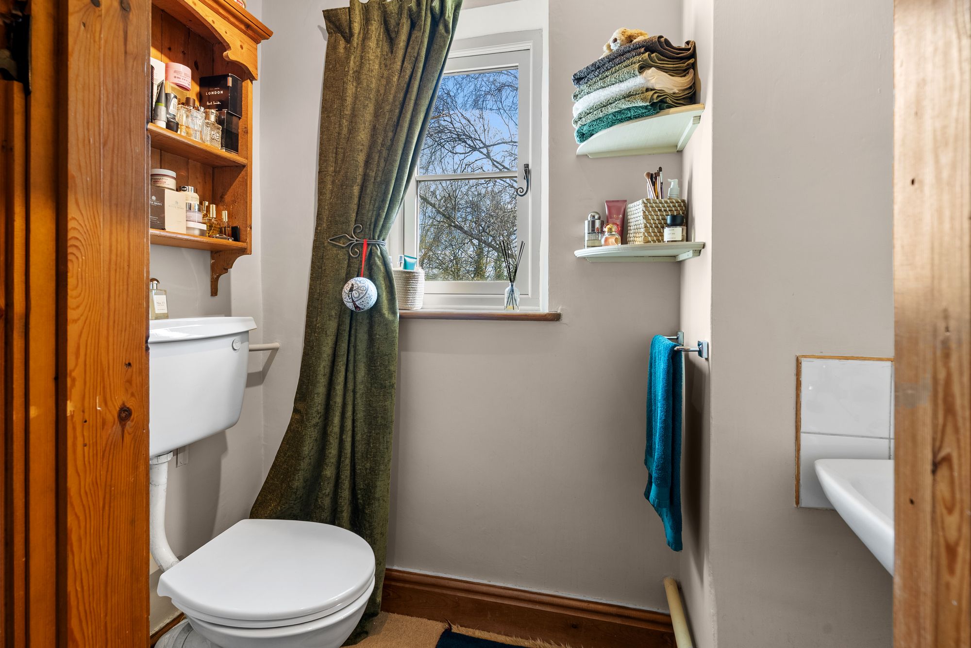 4 bed detached house for sale in Upton Road, Worcester 26