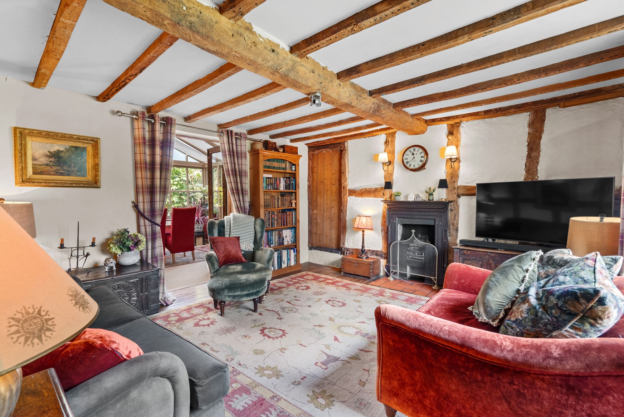 4 bed detached house for sale in Upton Road, Worcester 2