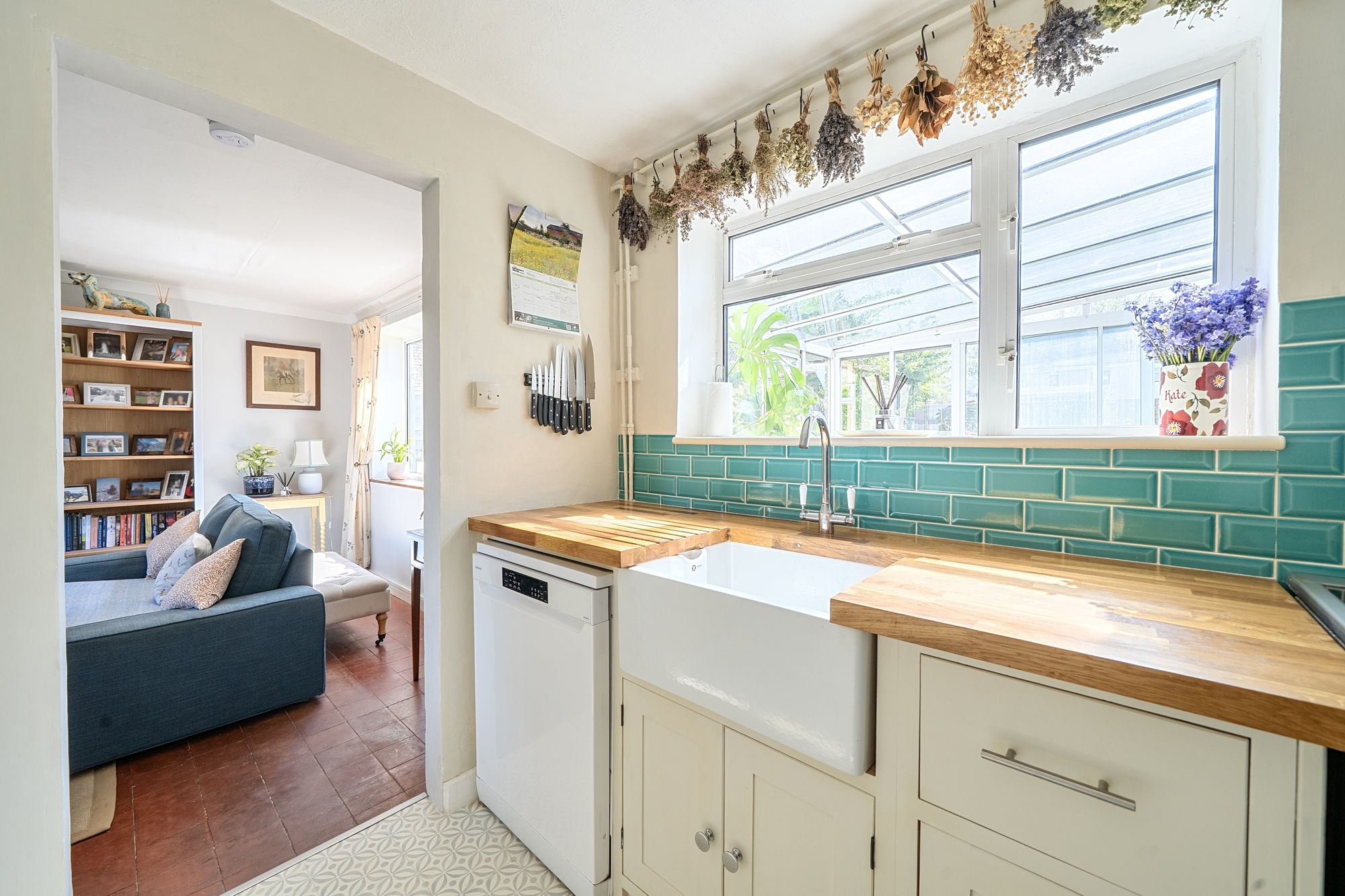 3 bed terraced house for sale in Hands Orchard, Pershore  - Property Image 3