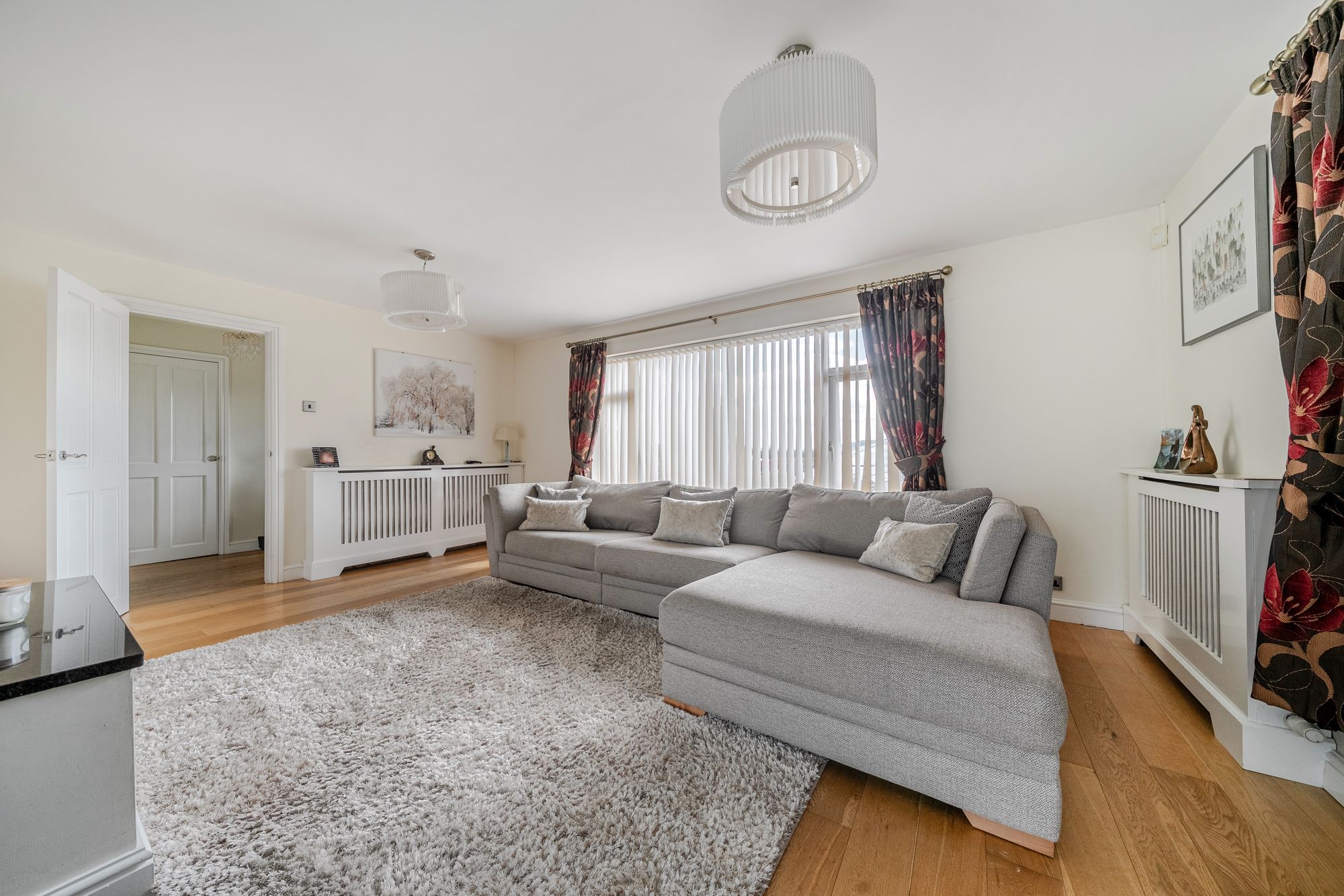 4 bed detached bungalow for sale in Holloway Drive, Pershore 5