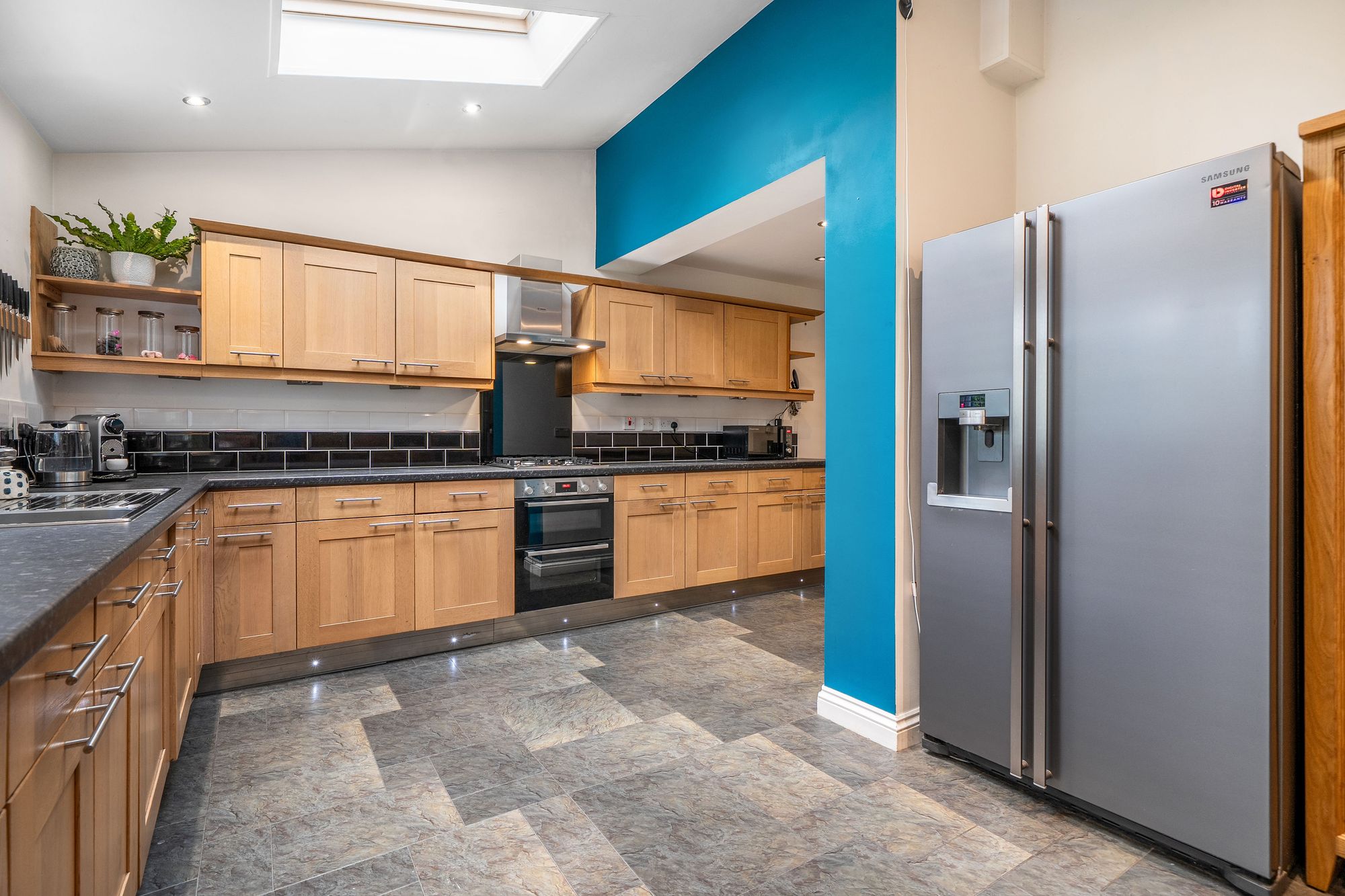 3 bed house for sale in Eltric Road, Worcester 8