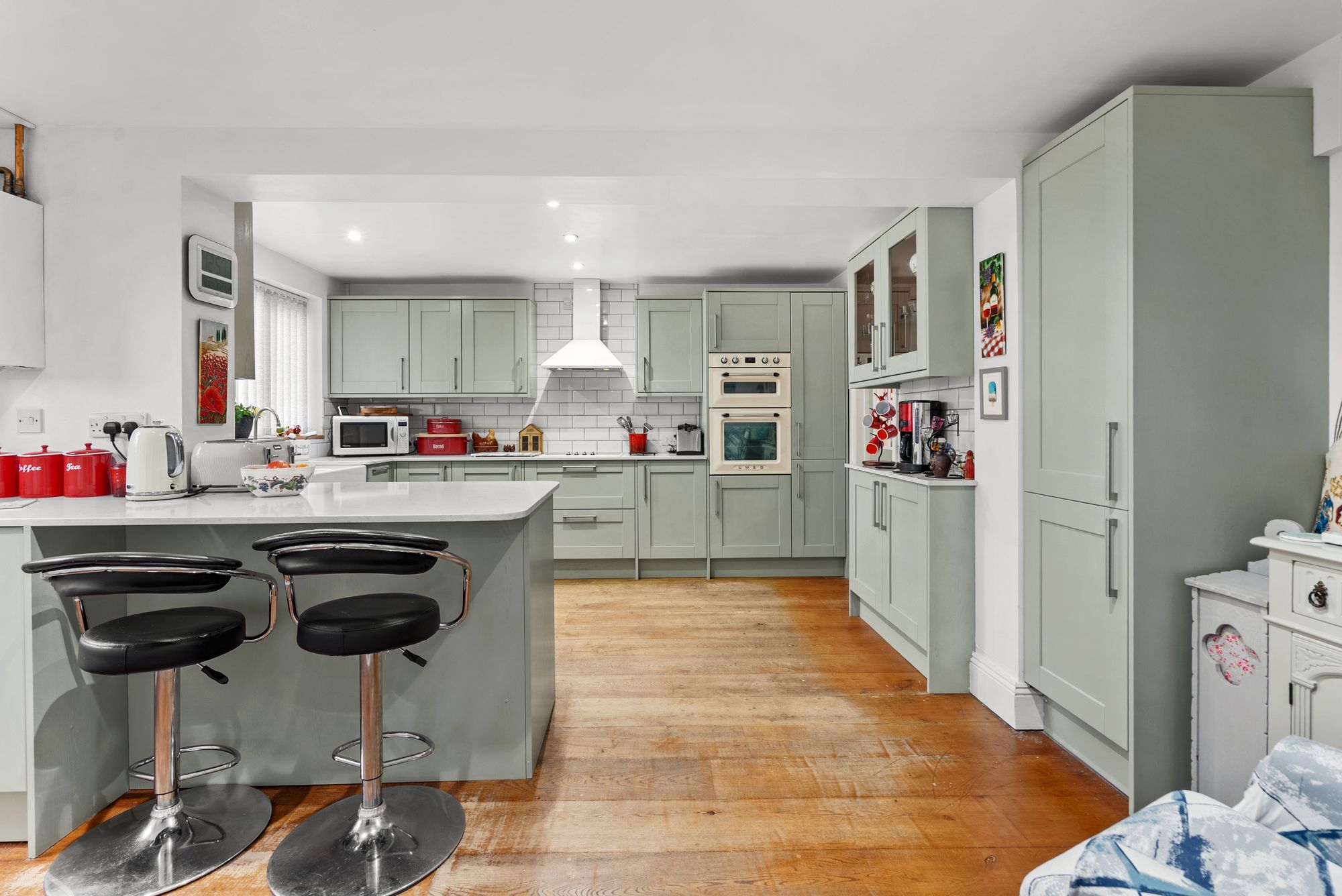 4 bed detached house for sale in Hawthorne Close, Pershore  - Property Image 2