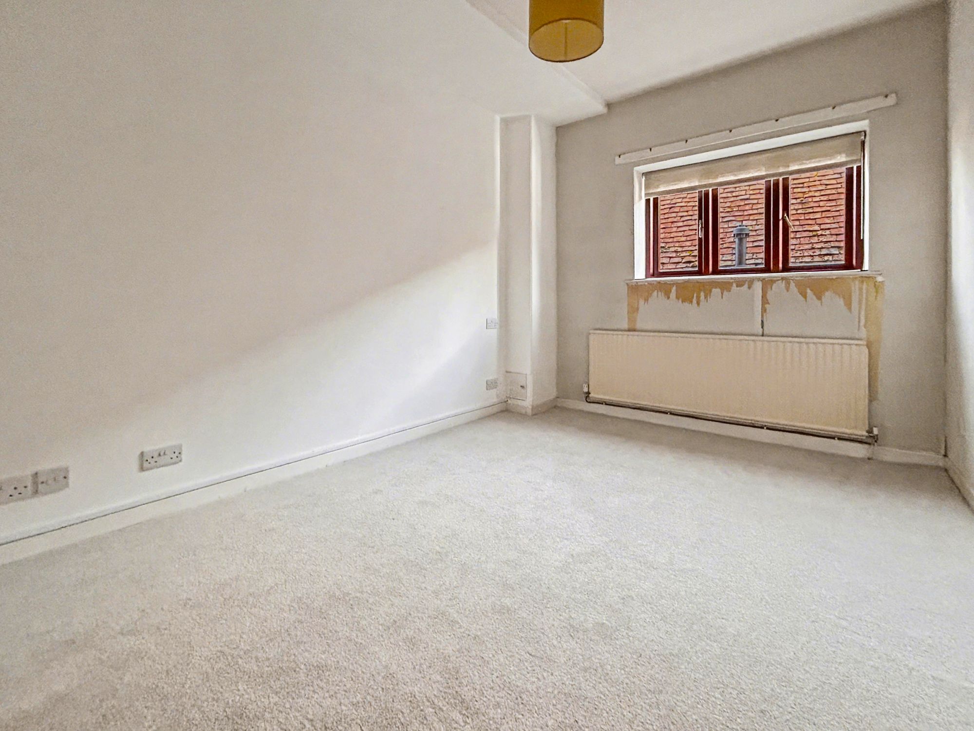 2 bed flat for sale in Bridge Street, Pershore 10