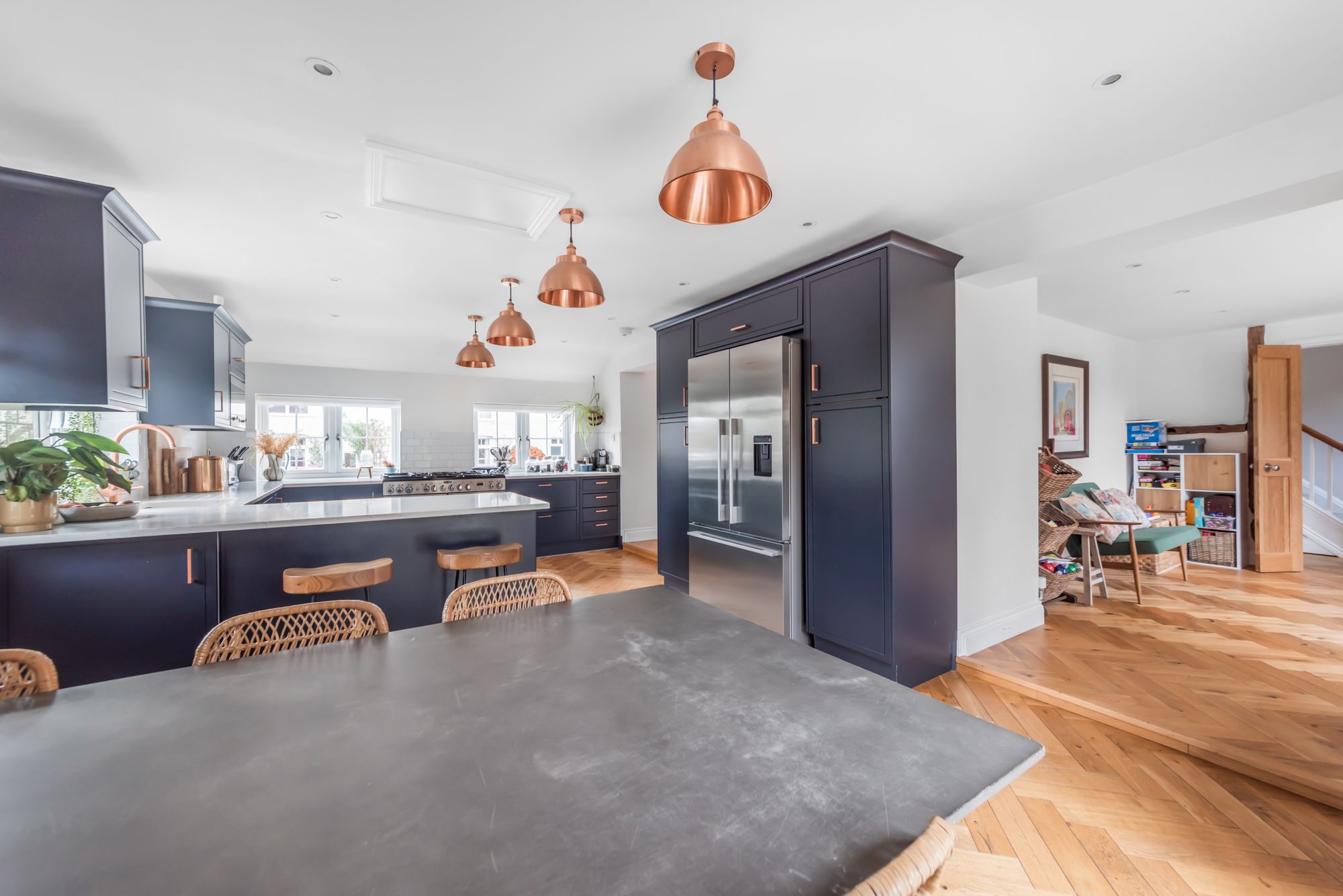 5 bed end of terrace house for sale in Boon Street, Pershore 3