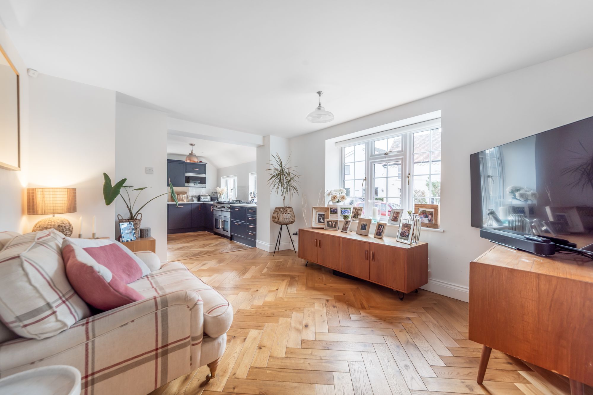 5 bed end of terrace house for sale in Boon Street, Pershore 10