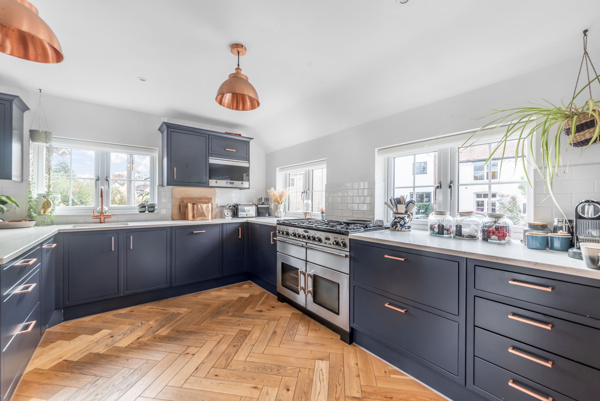 5 bed end of terrace house for sale in Boon Street, Pershore 1