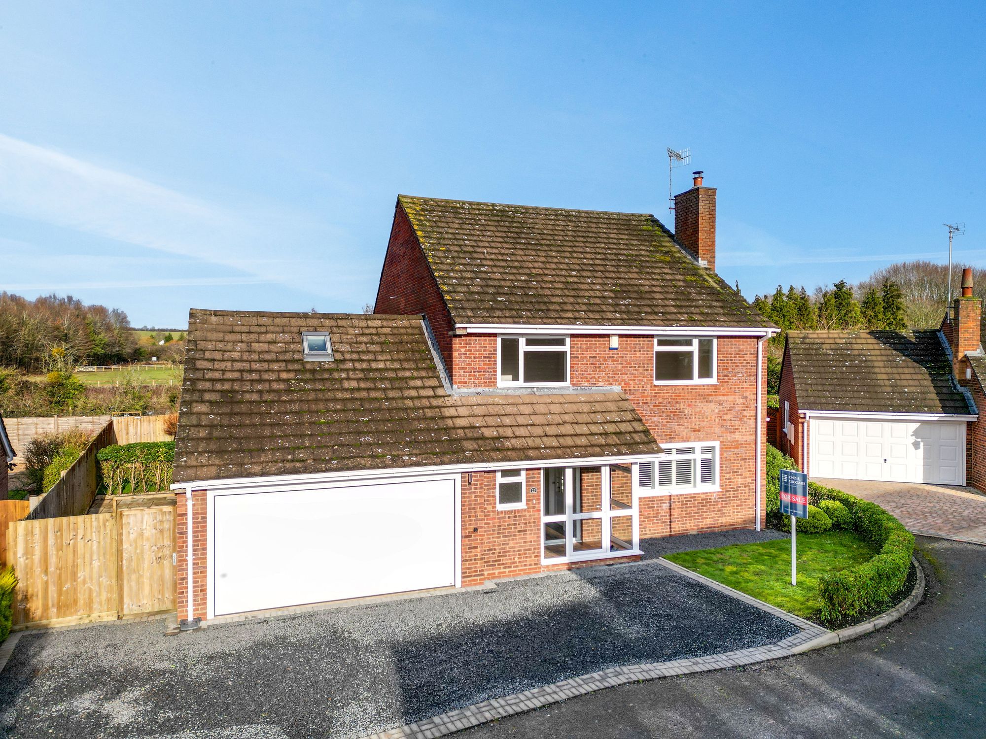 5 bed detached house for sale in Butt Furlong, Pershore - Property Image 1