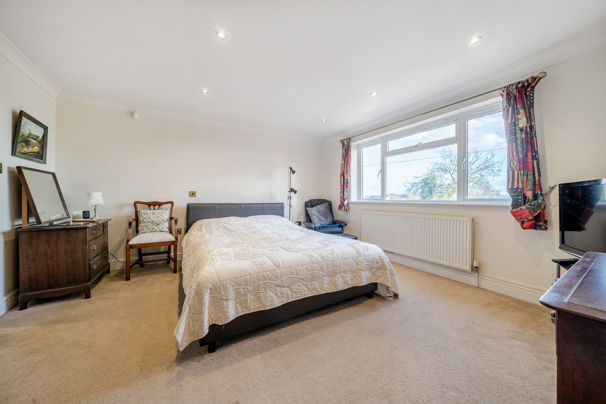 5 bed detached house for sale in Walcot Lane, Pershore 11