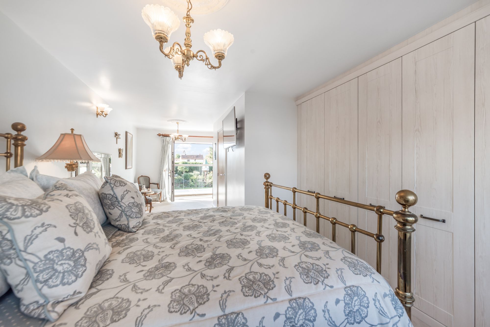 4 bed detached house for sale in Owletts End, Pershore  - Property Image 2