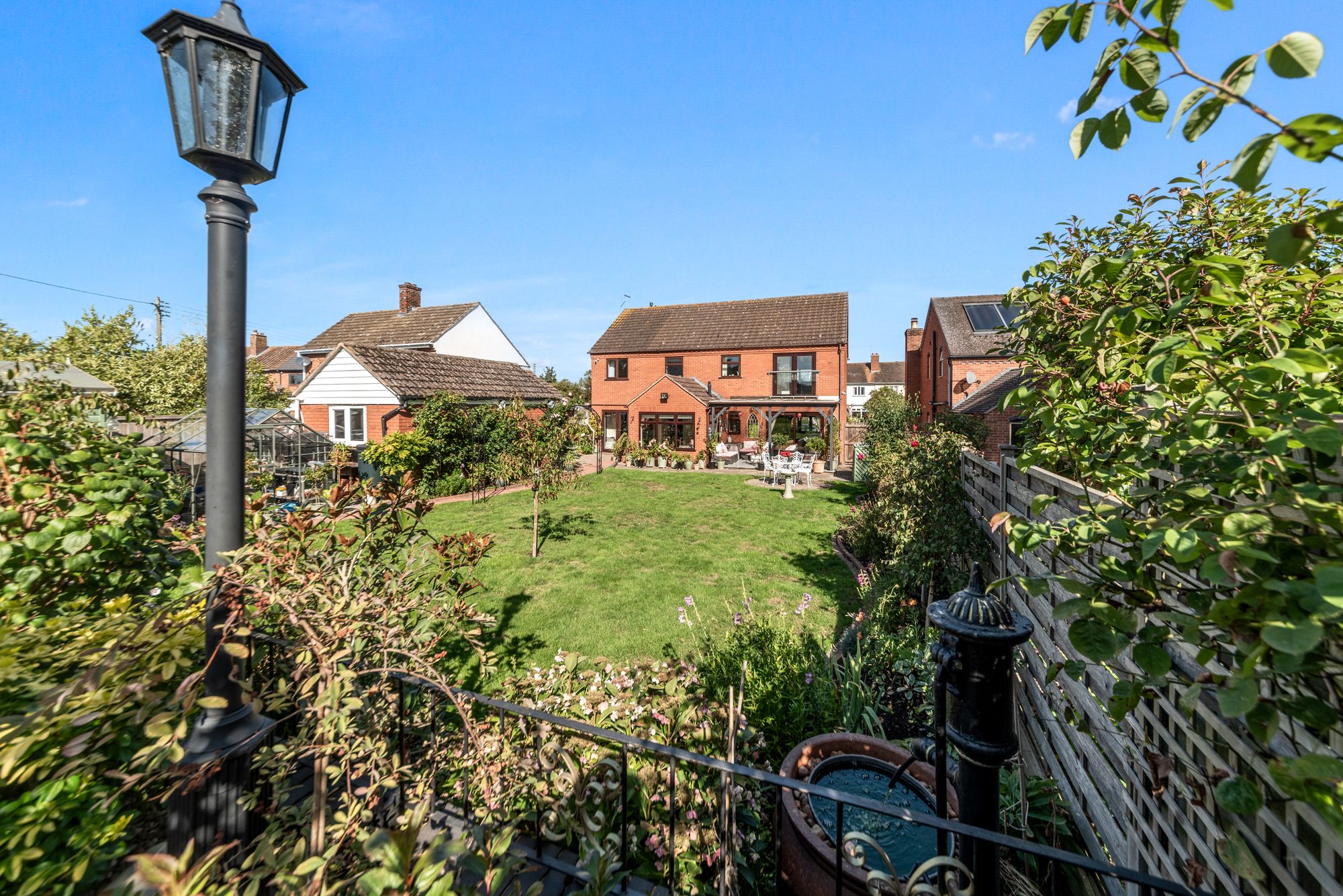 4 bed detached house for sale in Owletts End, Pershore  - Property Image 3