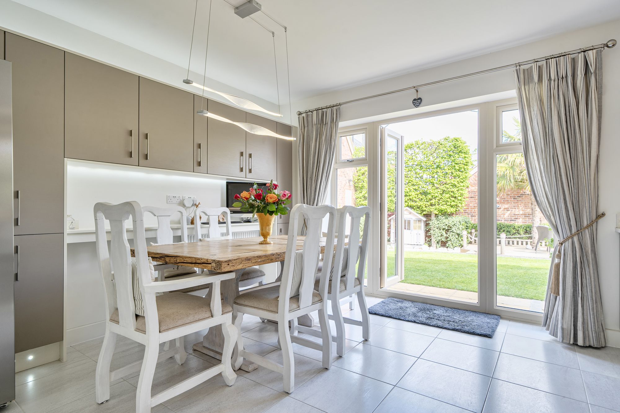 5 bed detached house for sale in Flyford Green, Worcester 5