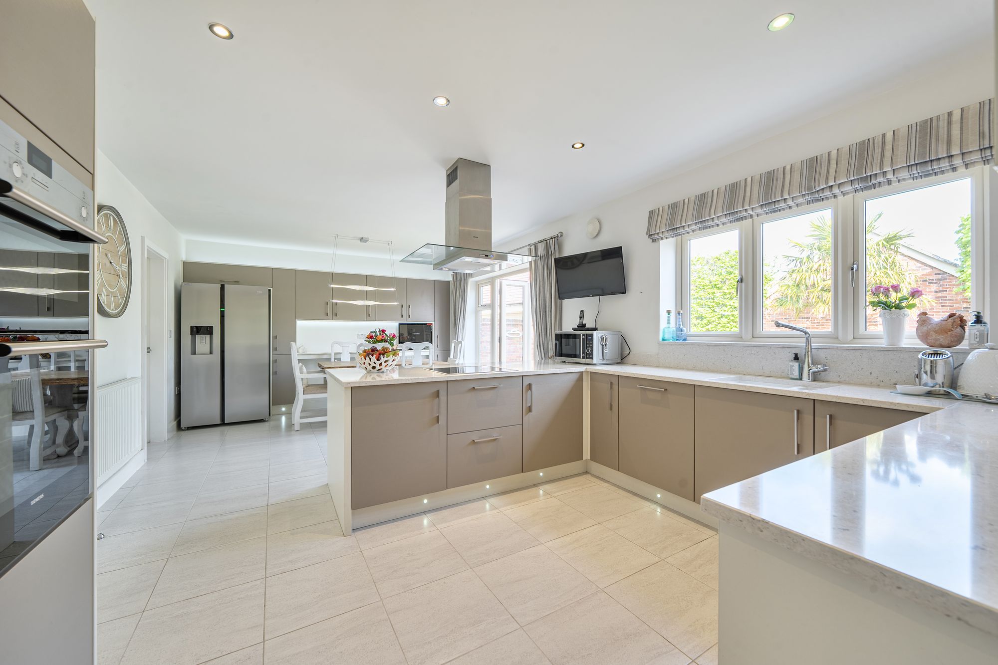 5 bed detached house for sale in Flyford Green, Worcester  - Property Image 2