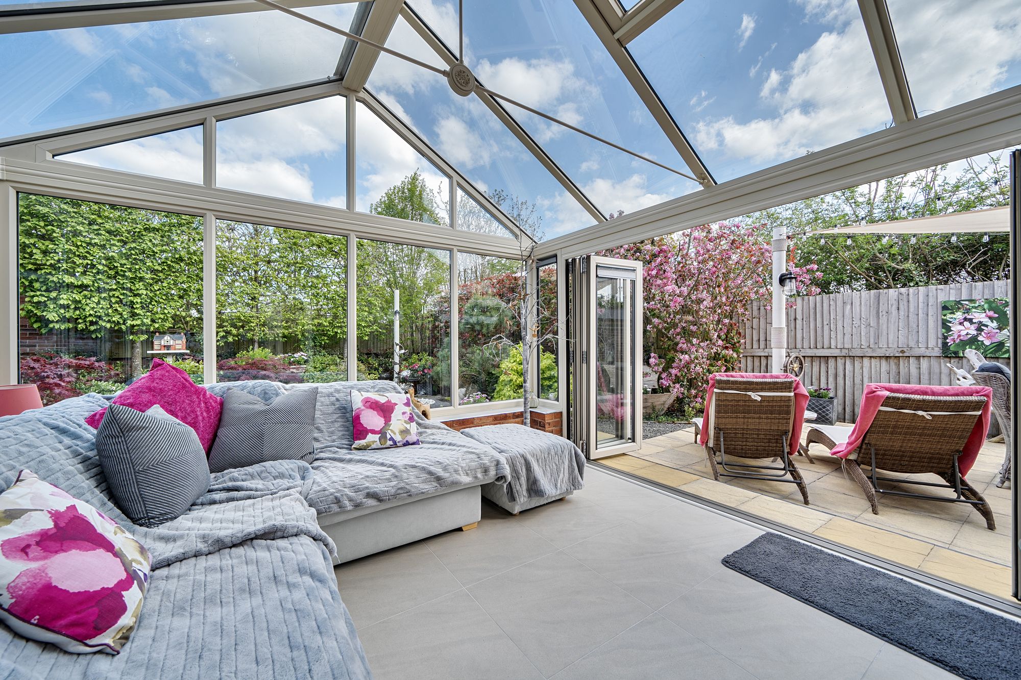 5 bed detached house for sale in Flyford Green, Worcester 7