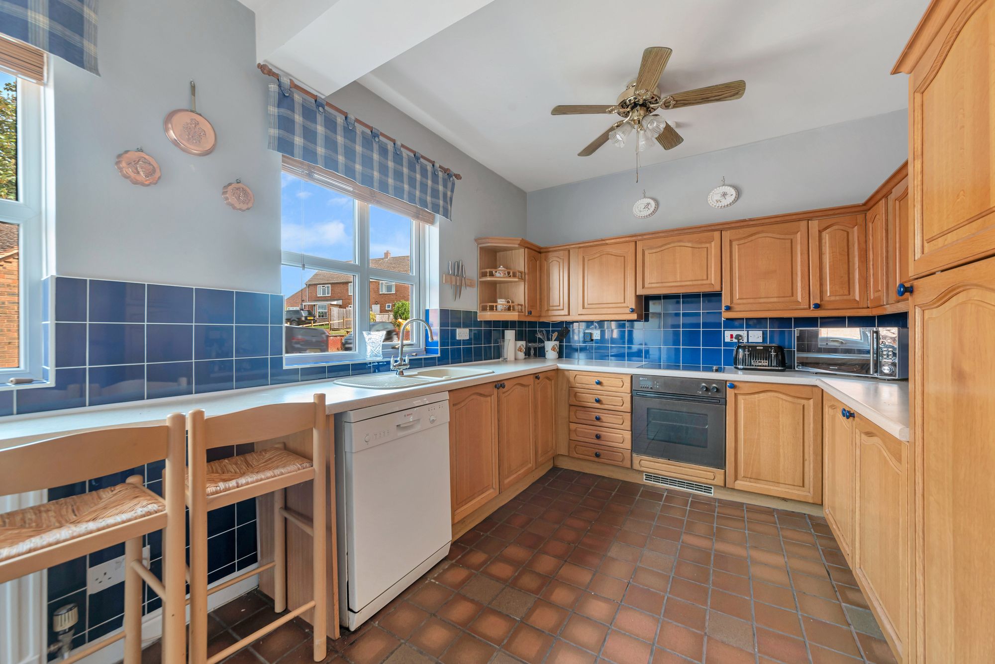 4 bed semi-detached house for sale in Top Street, Pershore  - Property Image 4