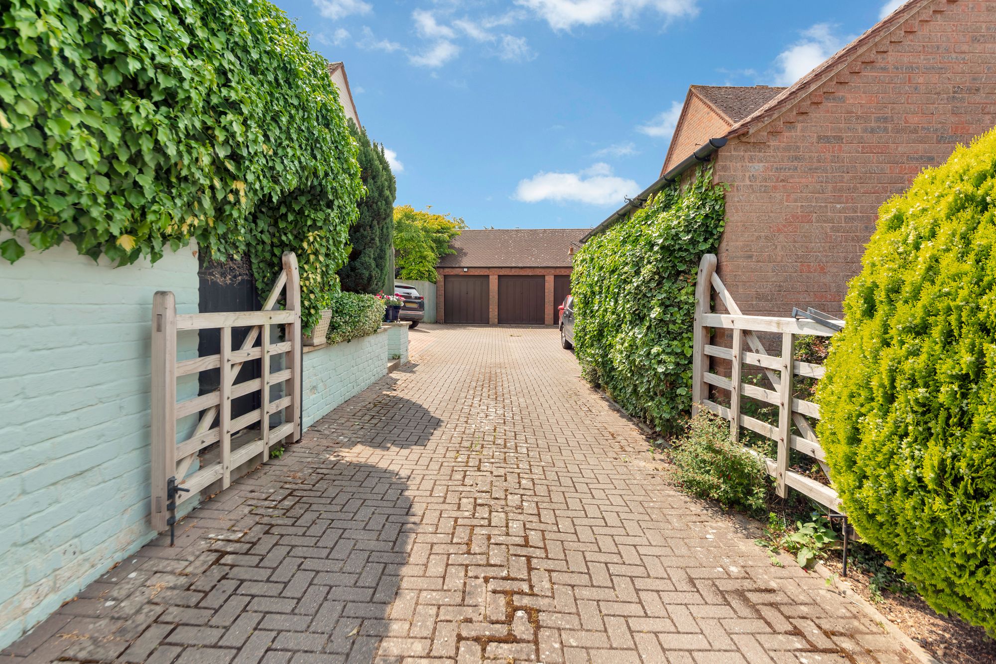 4 bed semi-detached house for sale in Top Street, Pershore  - Property Image 20