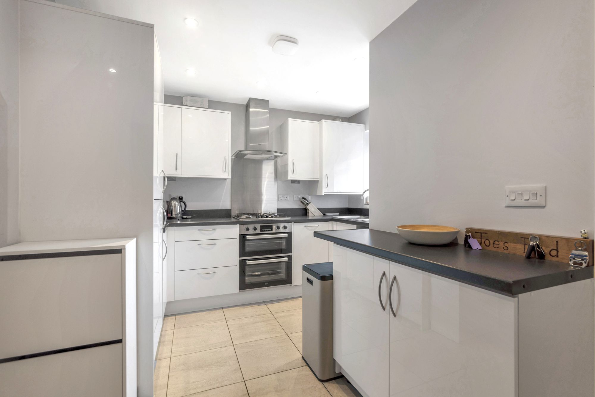 2 bed semi-detached house for sale in Williamson Way, Pershore  - Property Image 3