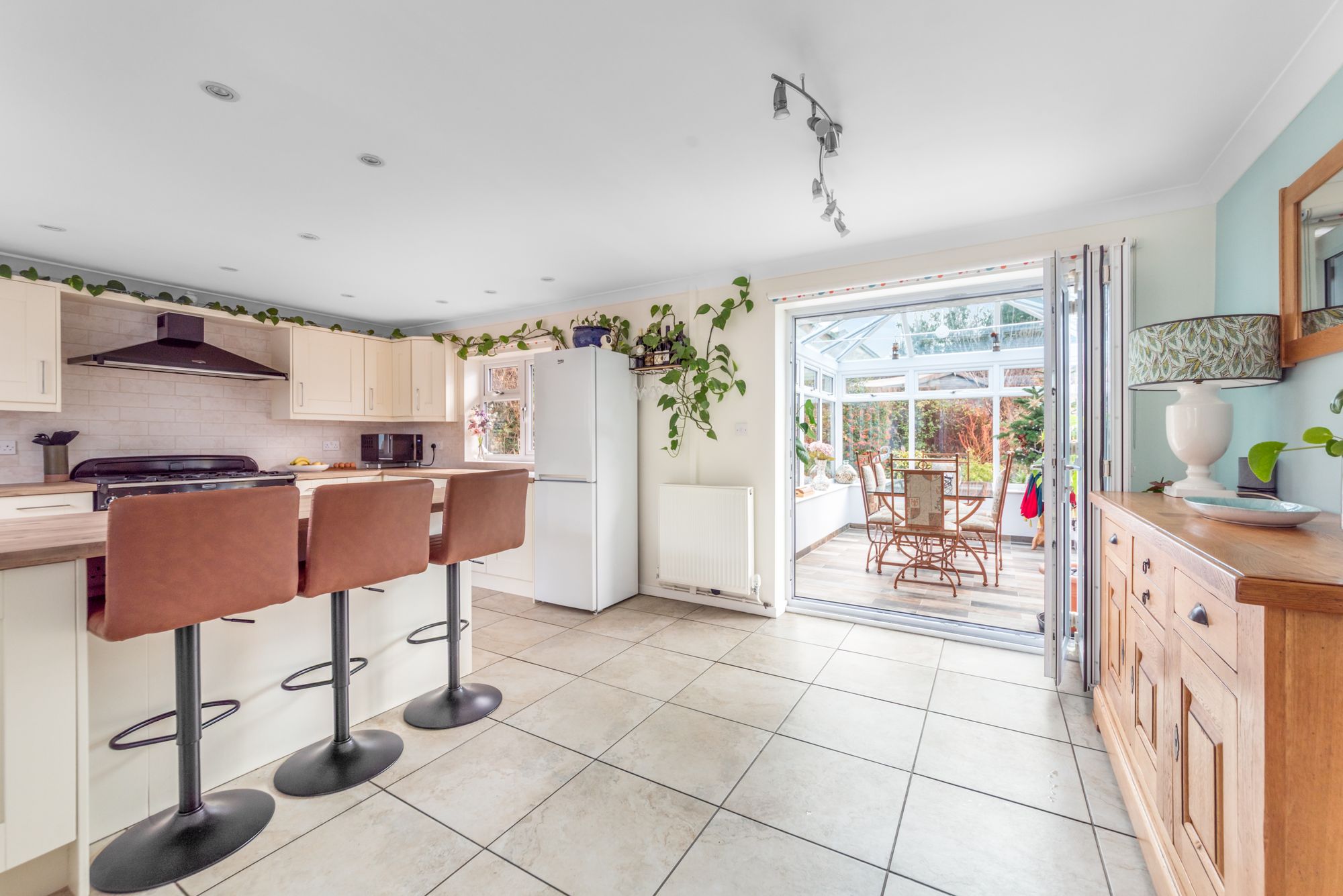 3 bed detached bungalow for sale in Great Comberton, Pershore  - Property Image 8