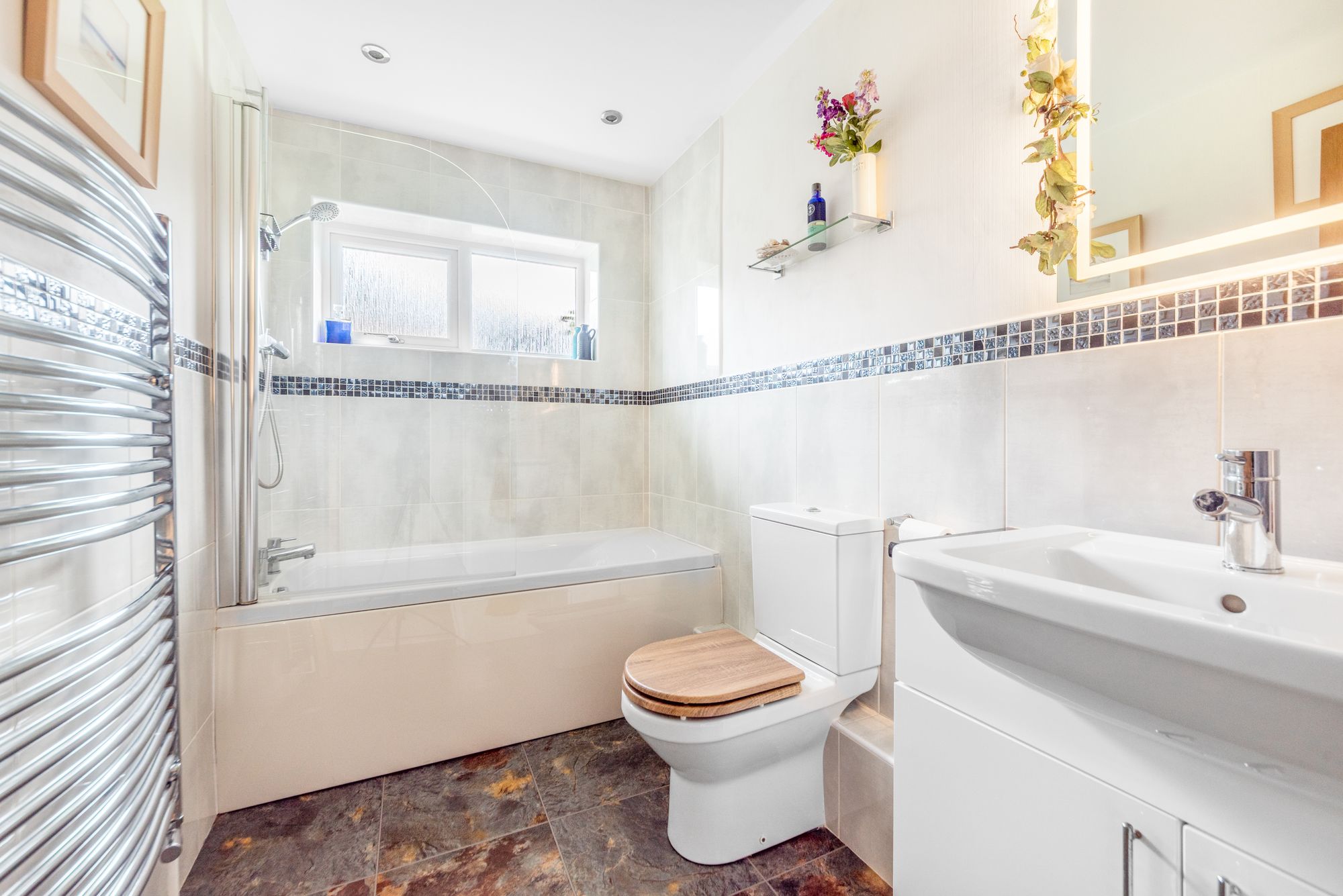 3 bed detached bungalow for sale in Great Comberton, Pershore 20