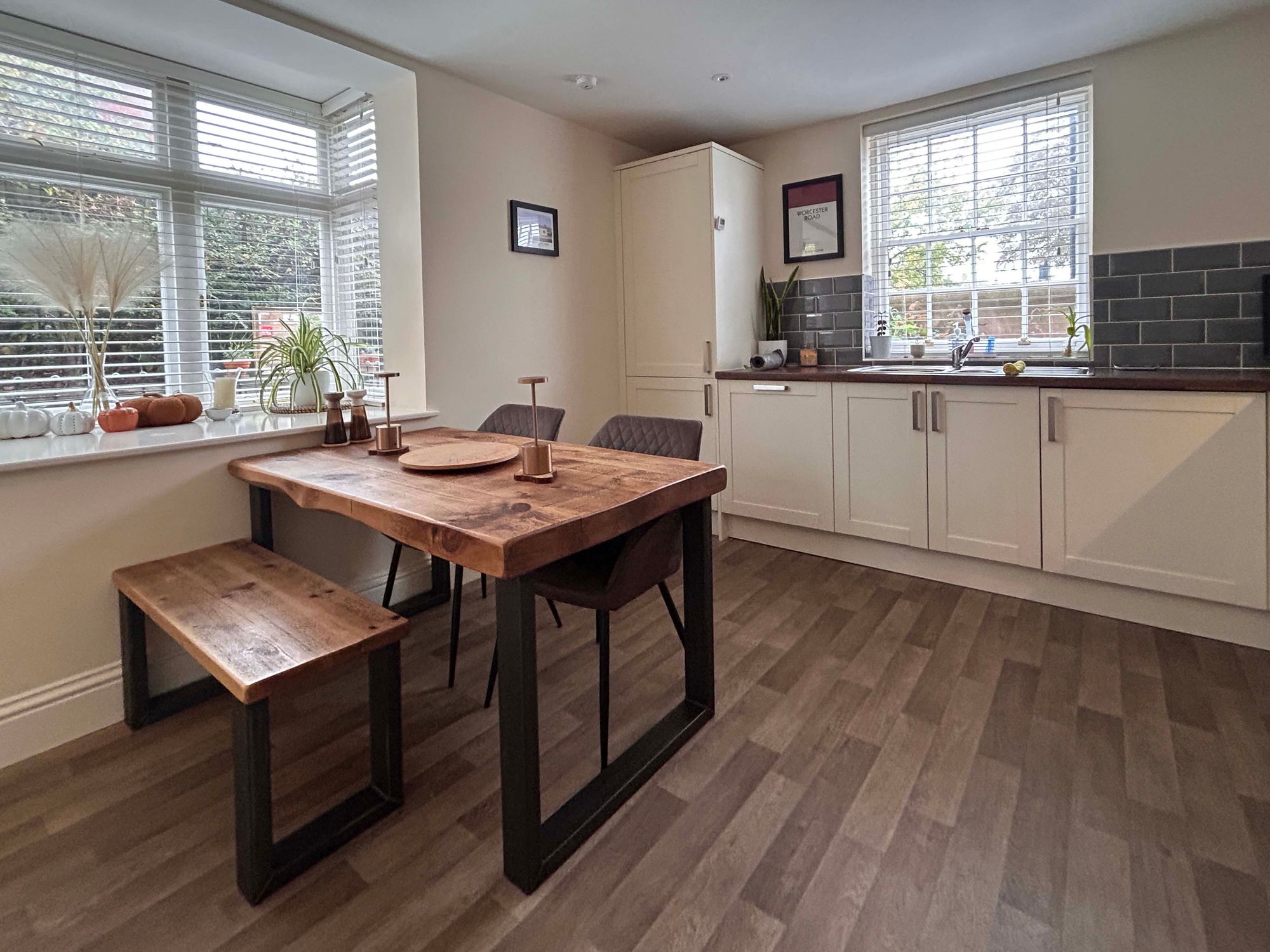 3 bed flat to rent in Worcester Road, Pershore  - Property Image 3