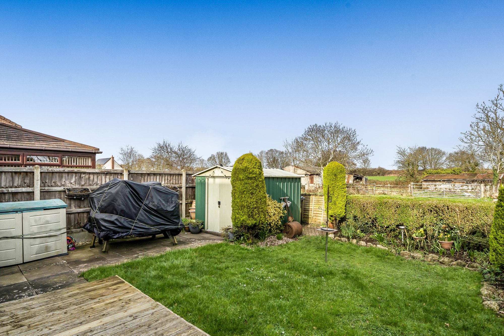 3 bed semi-detached house for sale in Hawthorne Close, Pershore  - Property Image 17