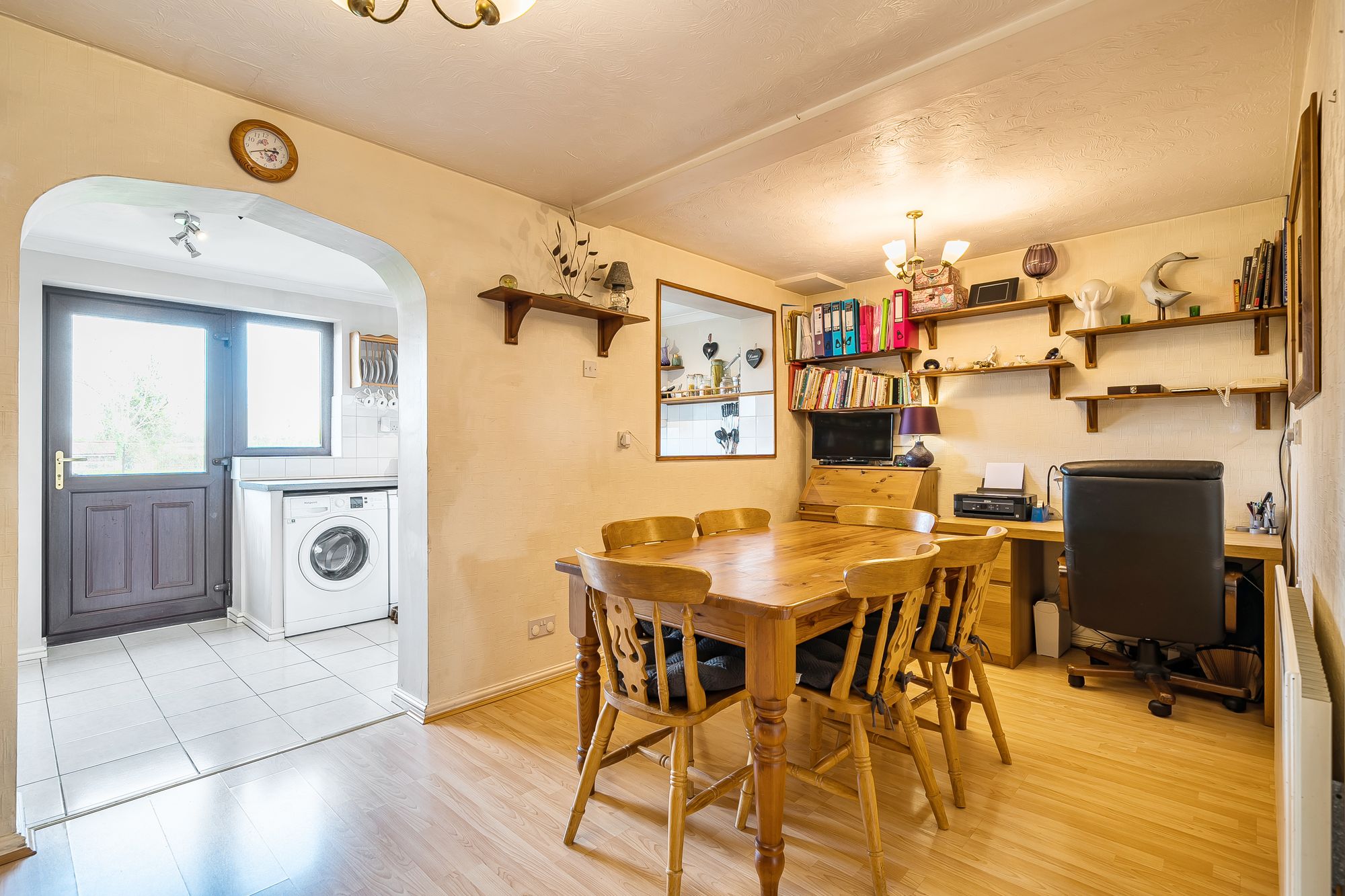 3 bed semi-detached house for sale in Hawthorne Close, Pershore  - Property Image 7