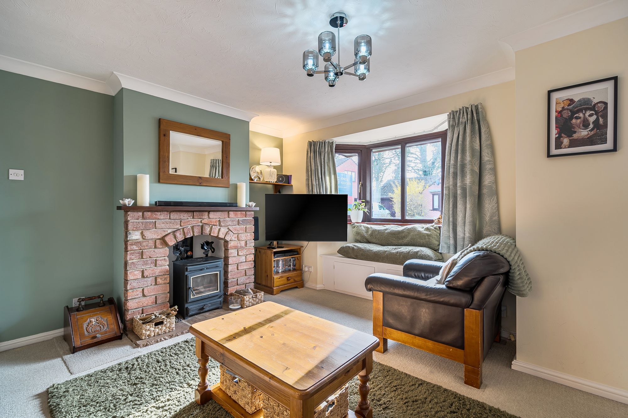 3 bed semi-detached house for sale in Hawthorne Close, Pershore  - Property Image 5