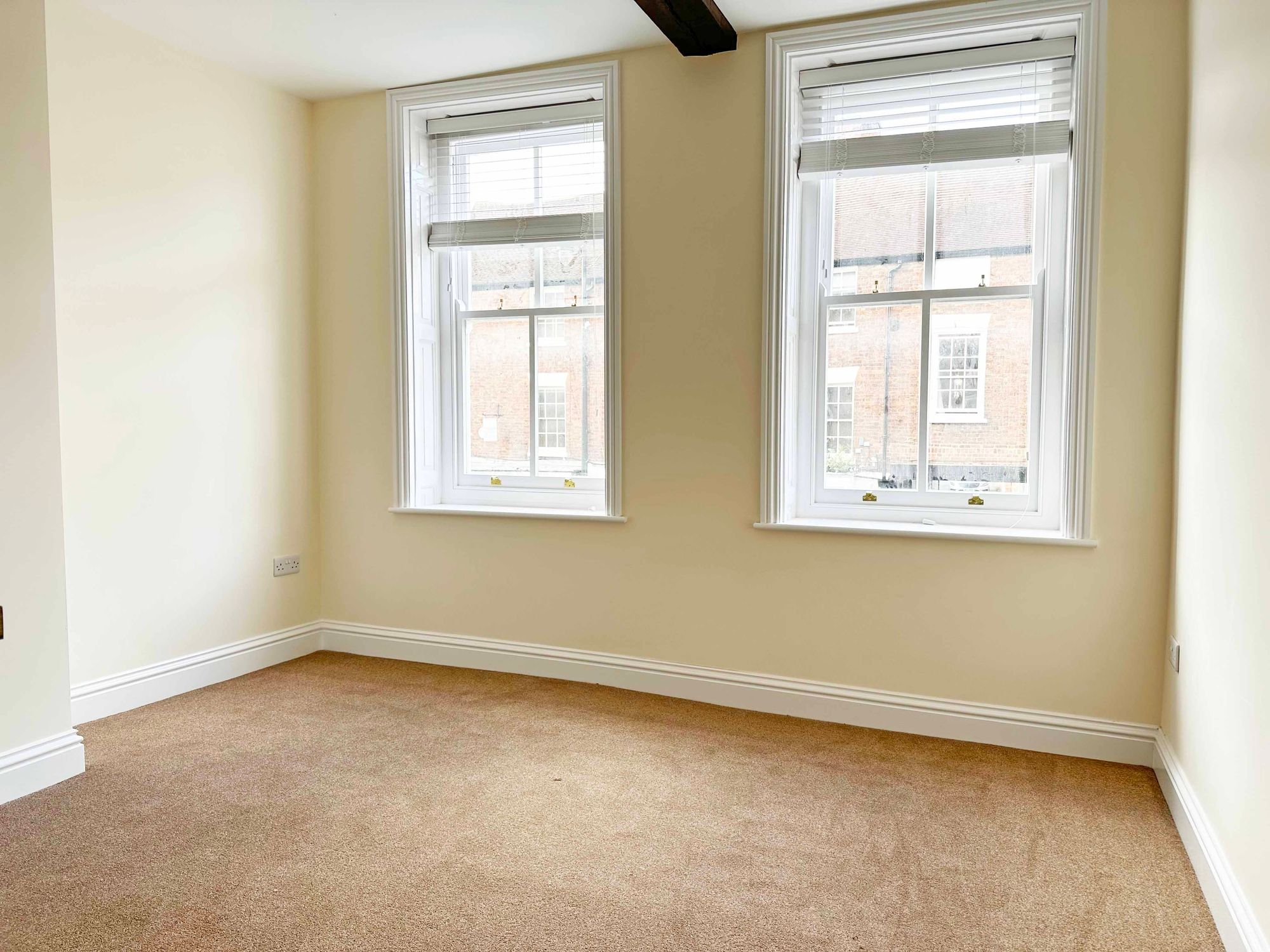 2 bed flat to rent in Bridge Street, Pershore  - Property Image 3