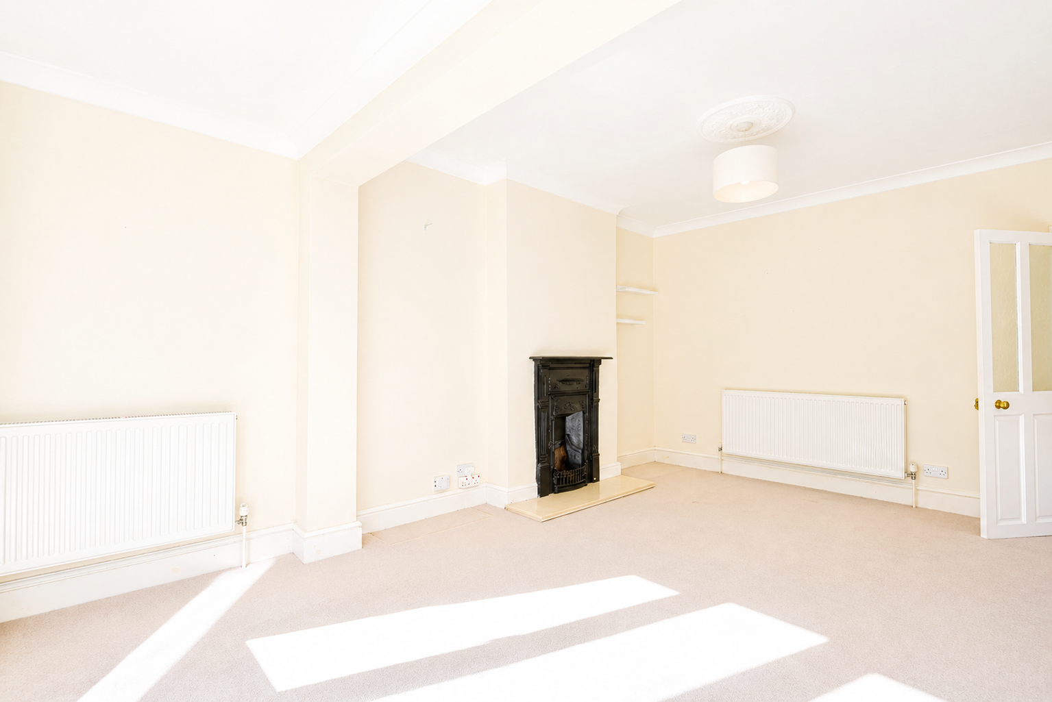 3 bed detached house to rent in Springfield Road, Guildford, GU1 4DP  - Property Image 7