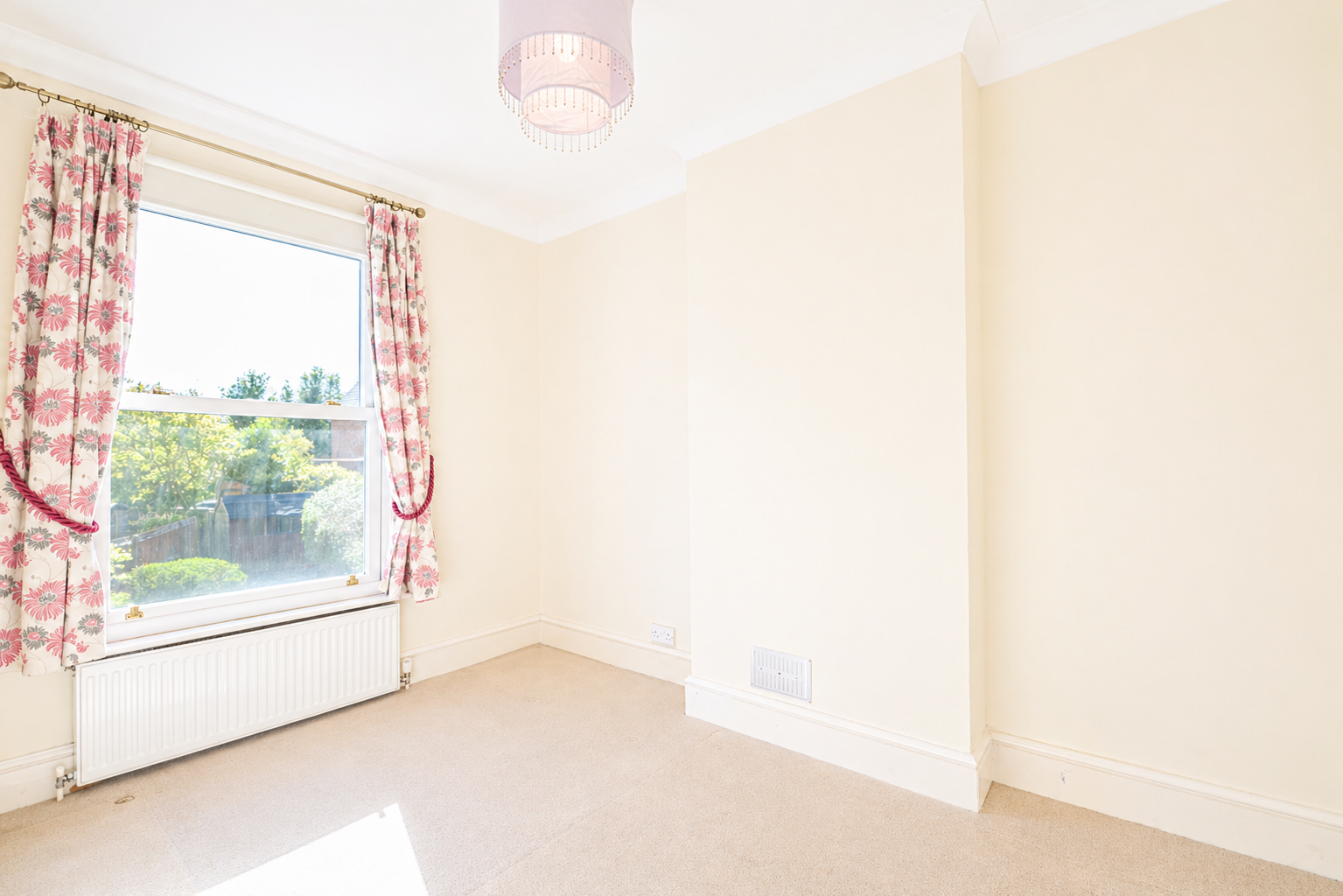 3 bed detached house to rent in Springfield Road, Guildford, GU1 4DP  - Property Image 11