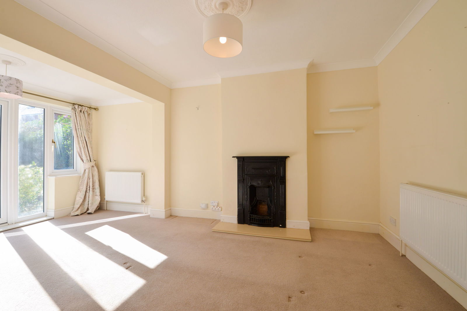 3 bed detached house to rent in Springfield Road, Guildford, GU1 4DP  - Property Image 14