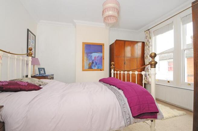 3 bed detached house to rent in Springfield Road, Guildford, GU1 4DP  - Property Image 8