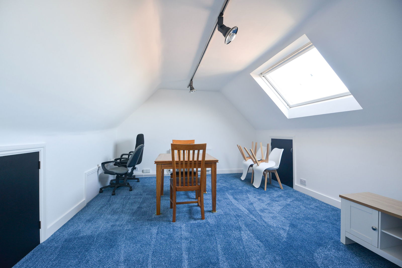 Office to rent in Guildford Road, Effingham, Leatherhead, KT24 5PE  - Property Image 12