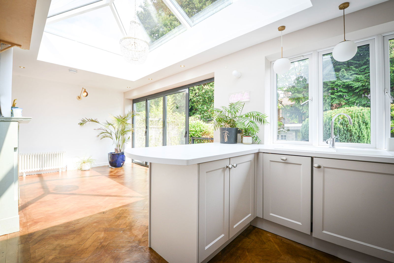 3 bed semi-detached house for sale in Tudor Close, Chessington 2