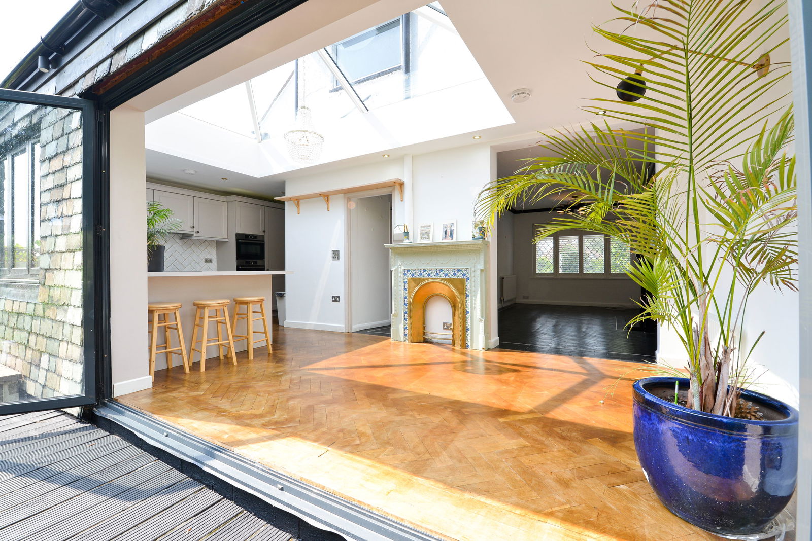 3 bed semi-detached house for sale in Tudor Close, Chessington 10