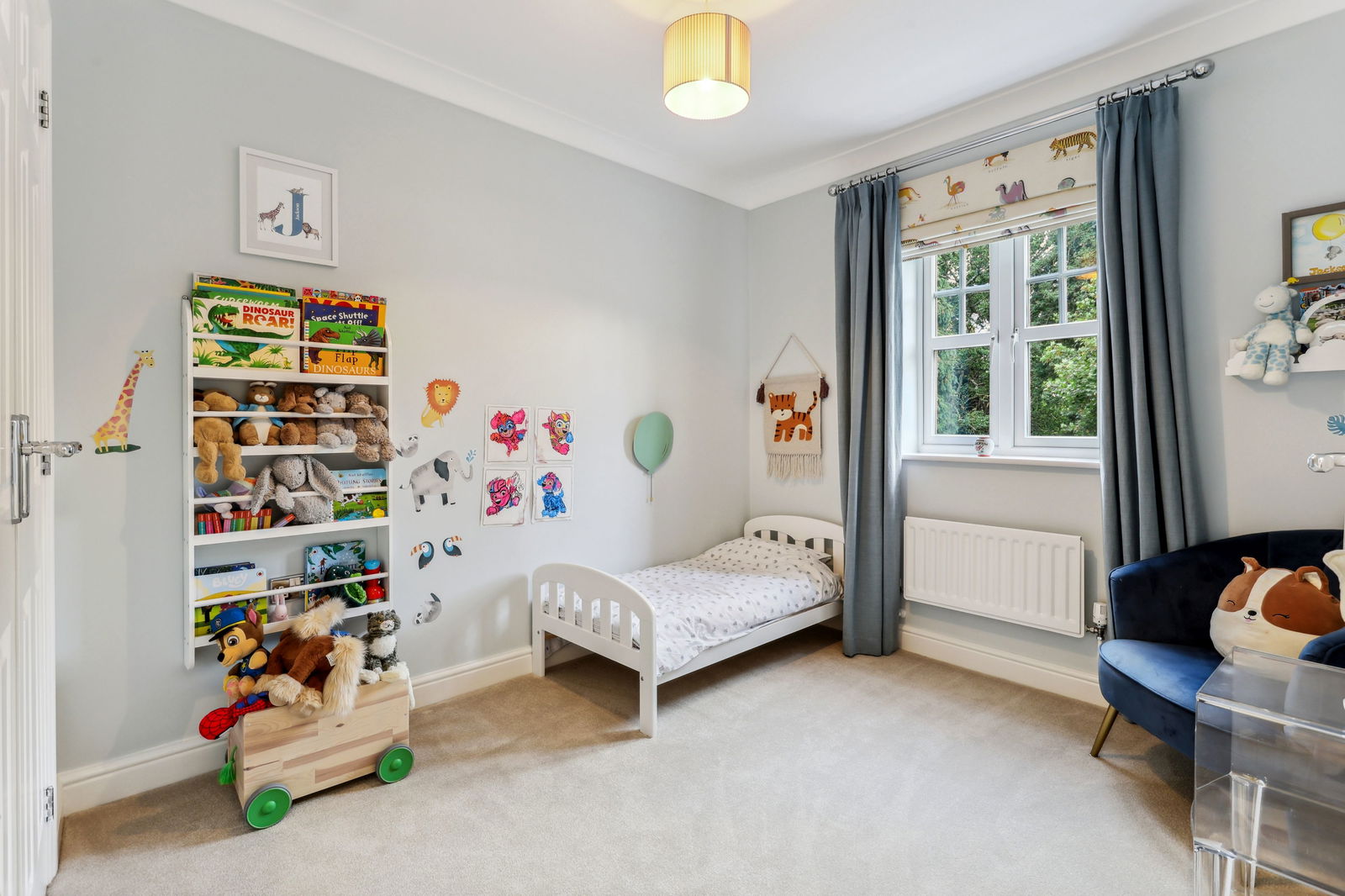 4 bed town house for sale in Duchess Court, Weybridge 7