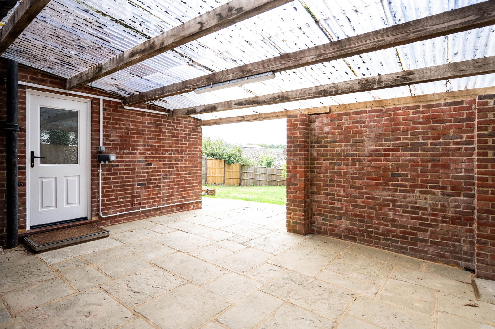 3 bed semi-detached house to rent in Blakes Lane, West Horsley, KT24  - Property Image 22