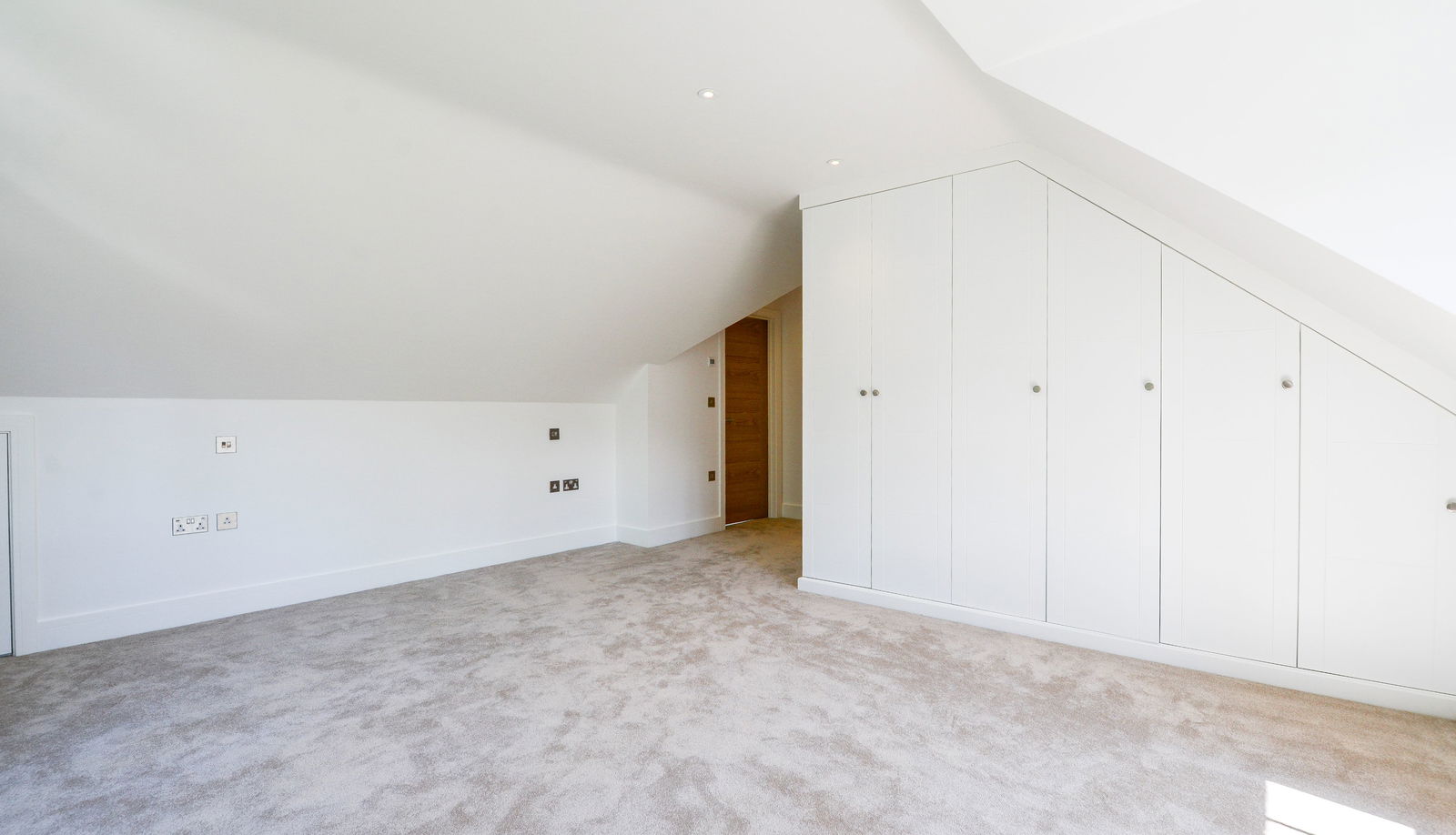 4 bed detached house for sale in Coach Road, Chertsey 20