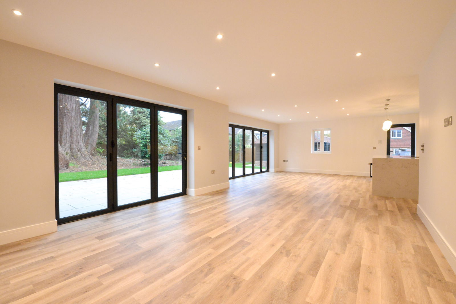 4 bed detached house for sale in Coach Road, Chertsey 11