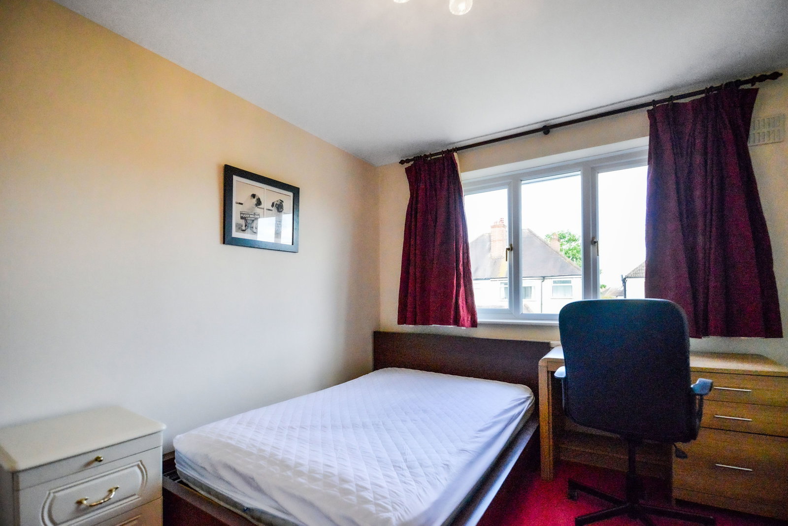 4 bed semi-detached house to rent in Beckingham Road, Guildford, GU2  - Property Image 9