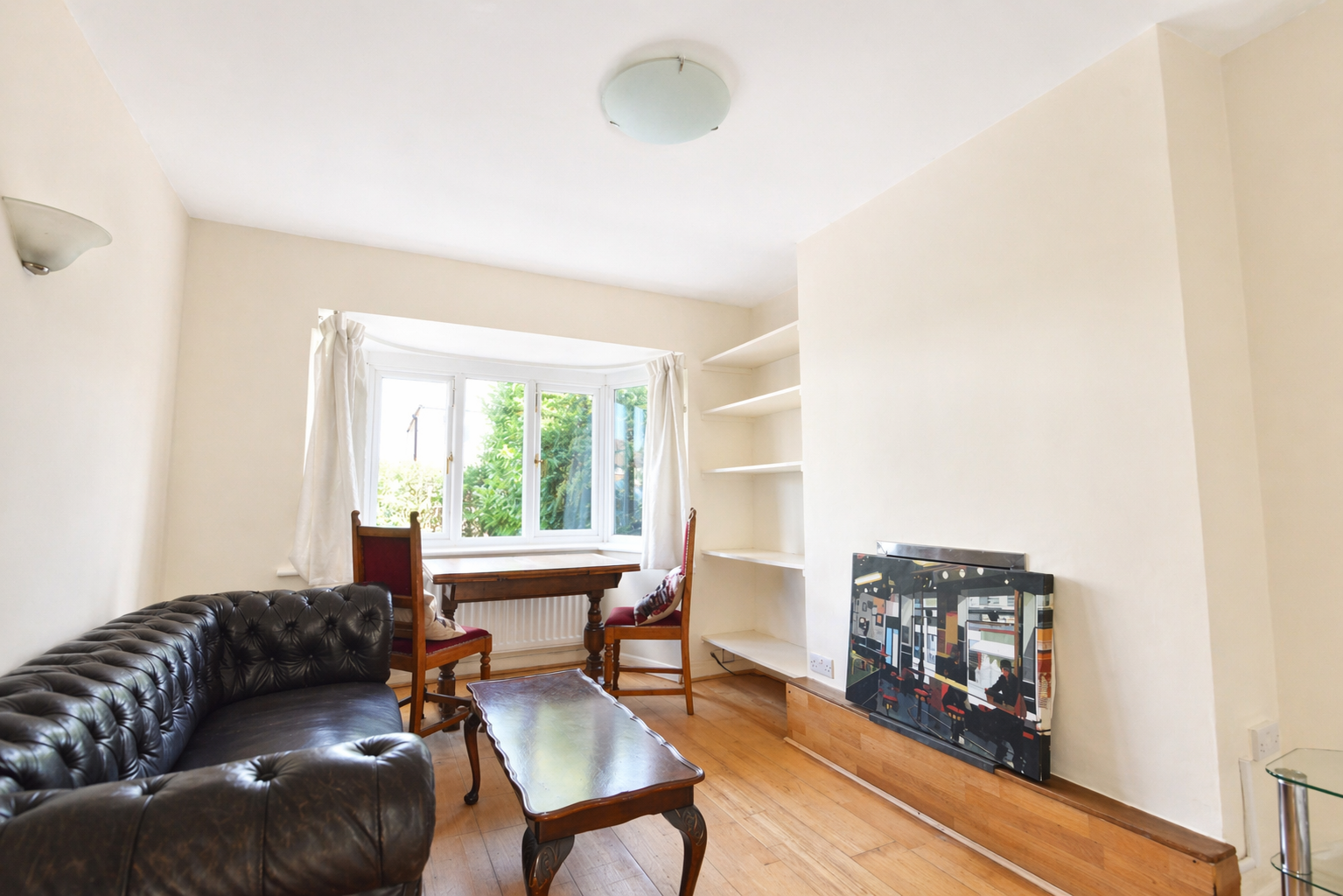 4 bed semi-detached house to rent in Beckingham Road, Guildford, GU2  - Property Image 2