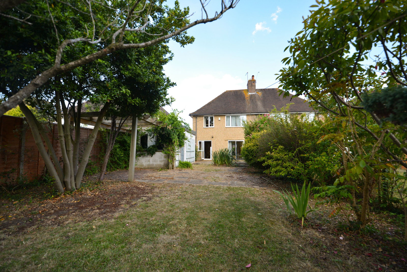 4 bed semi-detached house to rent in Beckingham Road, Guildford, GU2  - Property Image 16