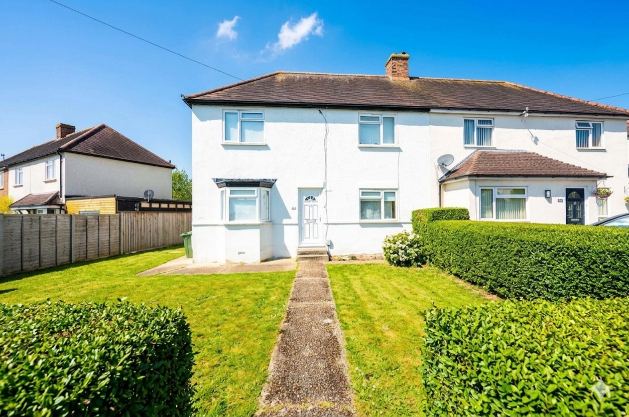 4 bed semi-detached house to rent in Worcester Road, Guildford, GU2 9SZ - Property Image 1